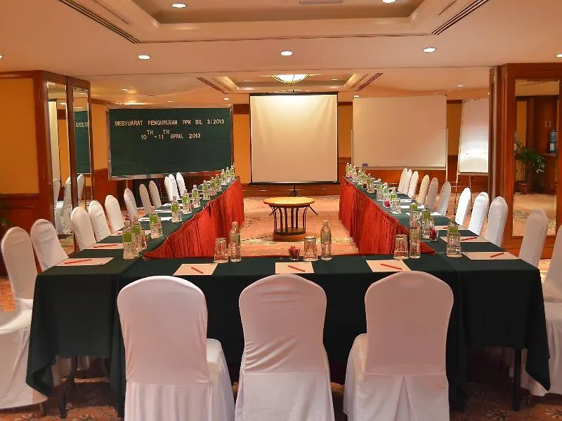 Holiday Inn Resort Penang 峇都丁宜