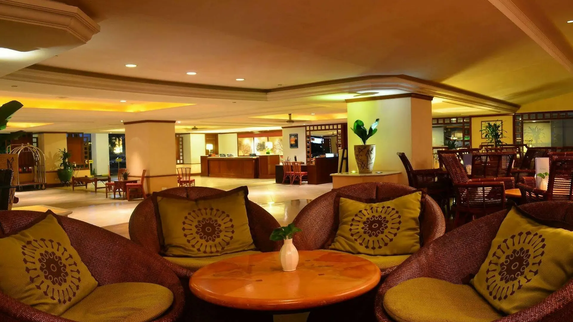 Holiday Inn Resort Penang Batu Ferringhi 4*,  Malaysia